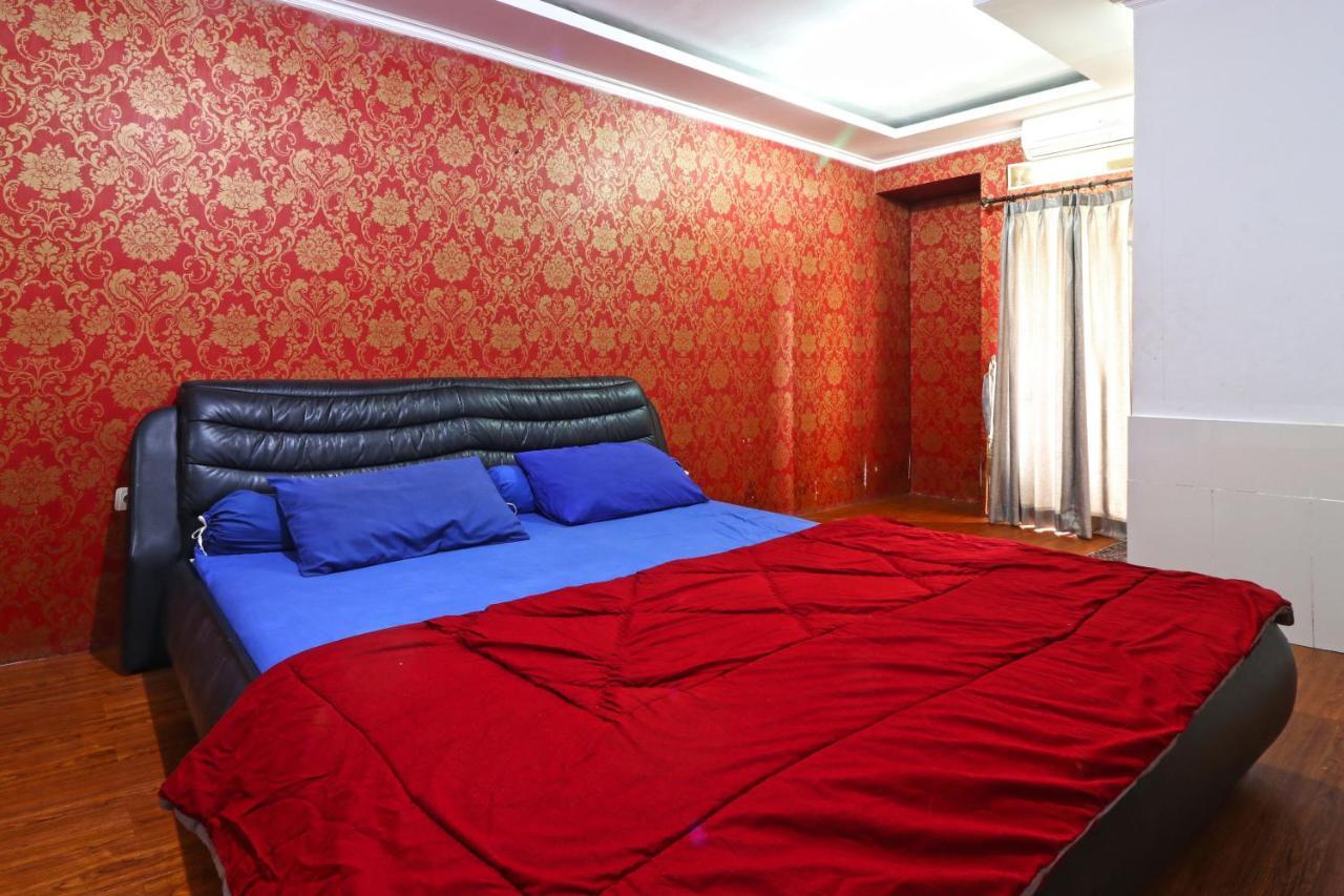 Inkubus Gateway Apartment Ahmad Yani By Ridwan Бандунг Екстериор снимка