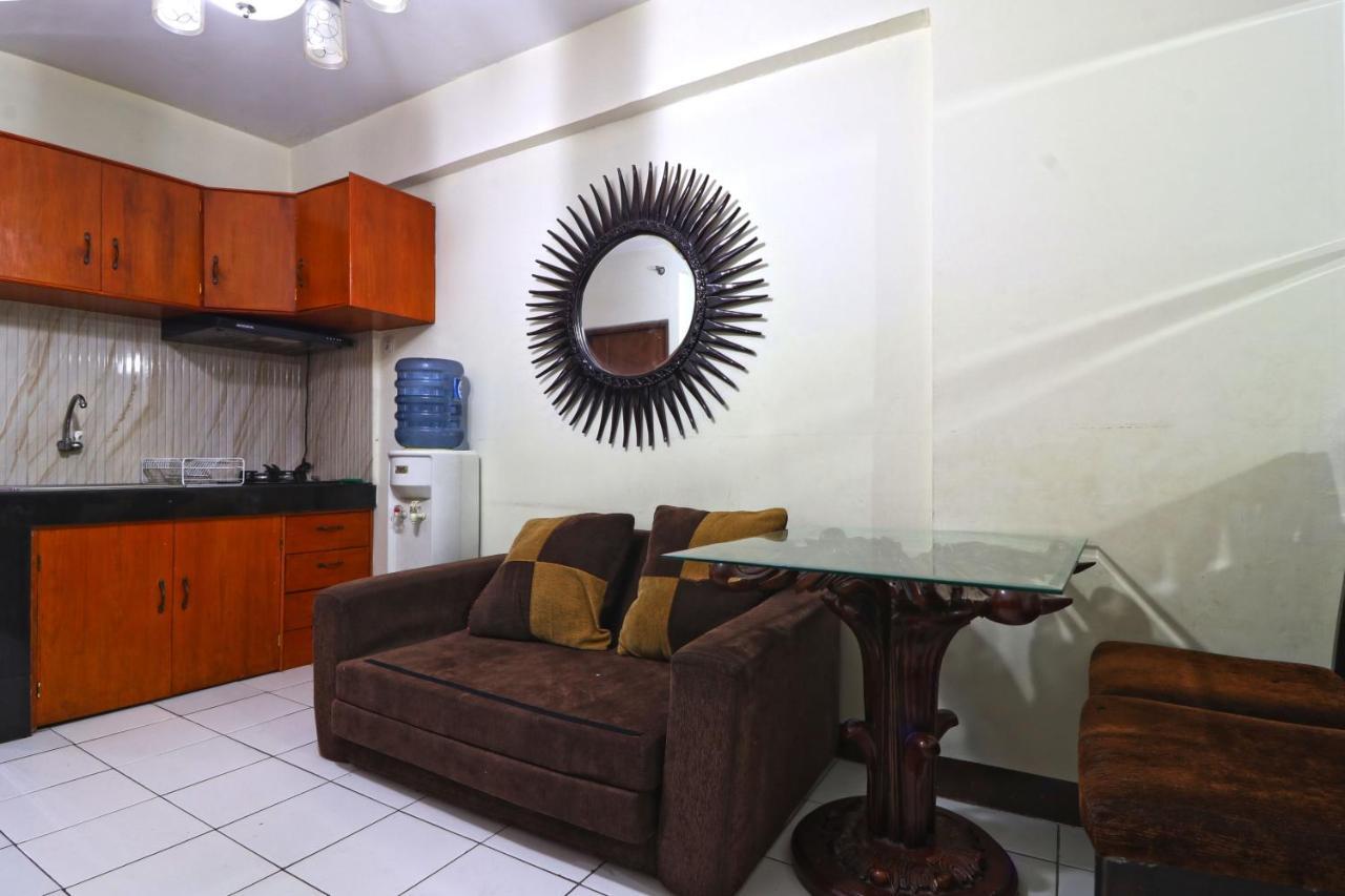 Inkubus Gateway Apartment Ahmad Yani By Ridwan Бандунг Екстериор снимка